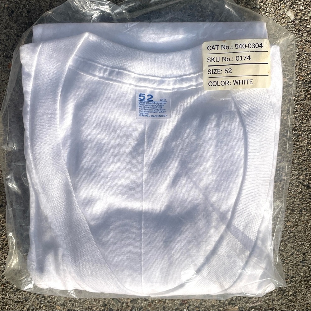 Vintage Deadstock JCPenney White Cotton Blend V-Neck T-Shirt Size 52